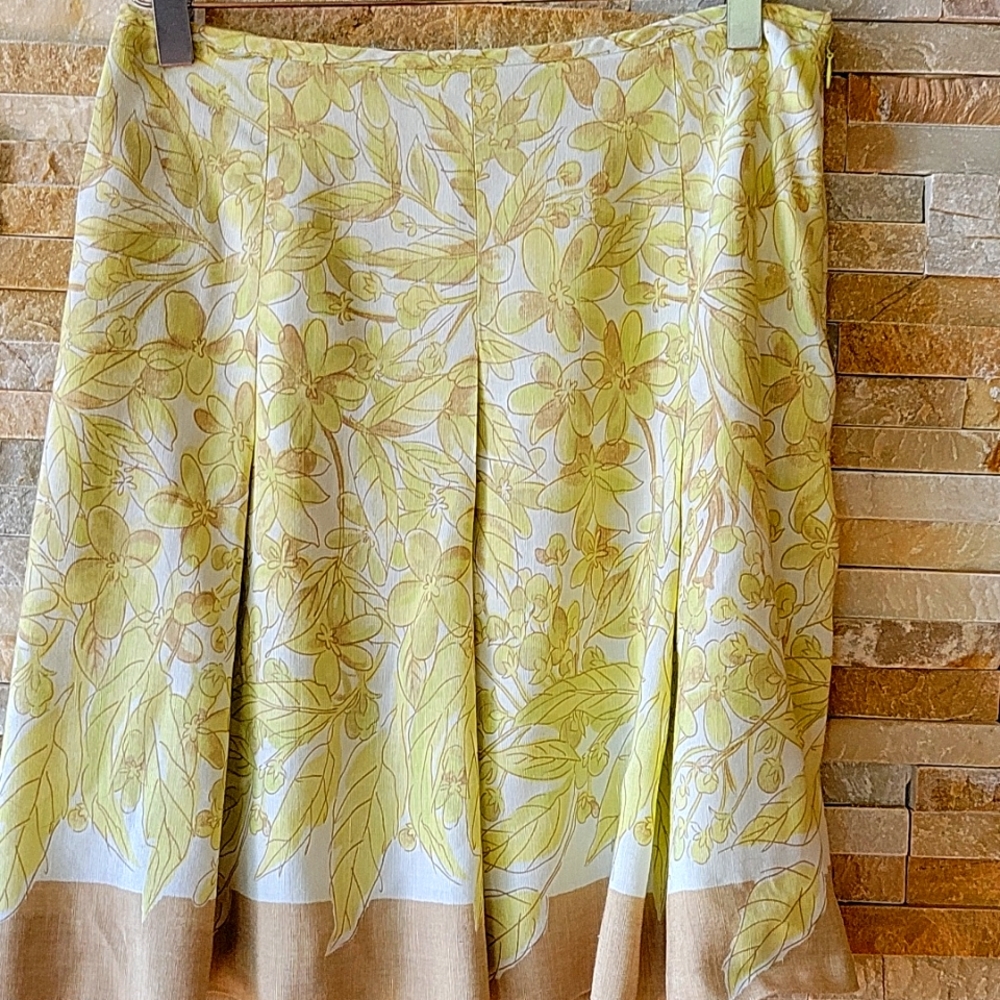 Ann Taylor Petite skirt